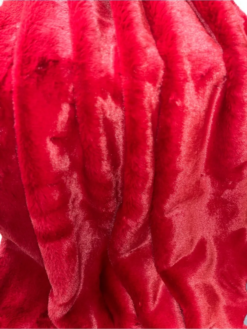 1-RACHEL ROY NWT NIGHT RUBY RED RABBIT FAUX FUR LUXURY THROW BLANKET